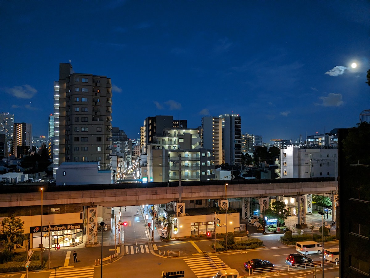 品川富士の山頂からの夜景。