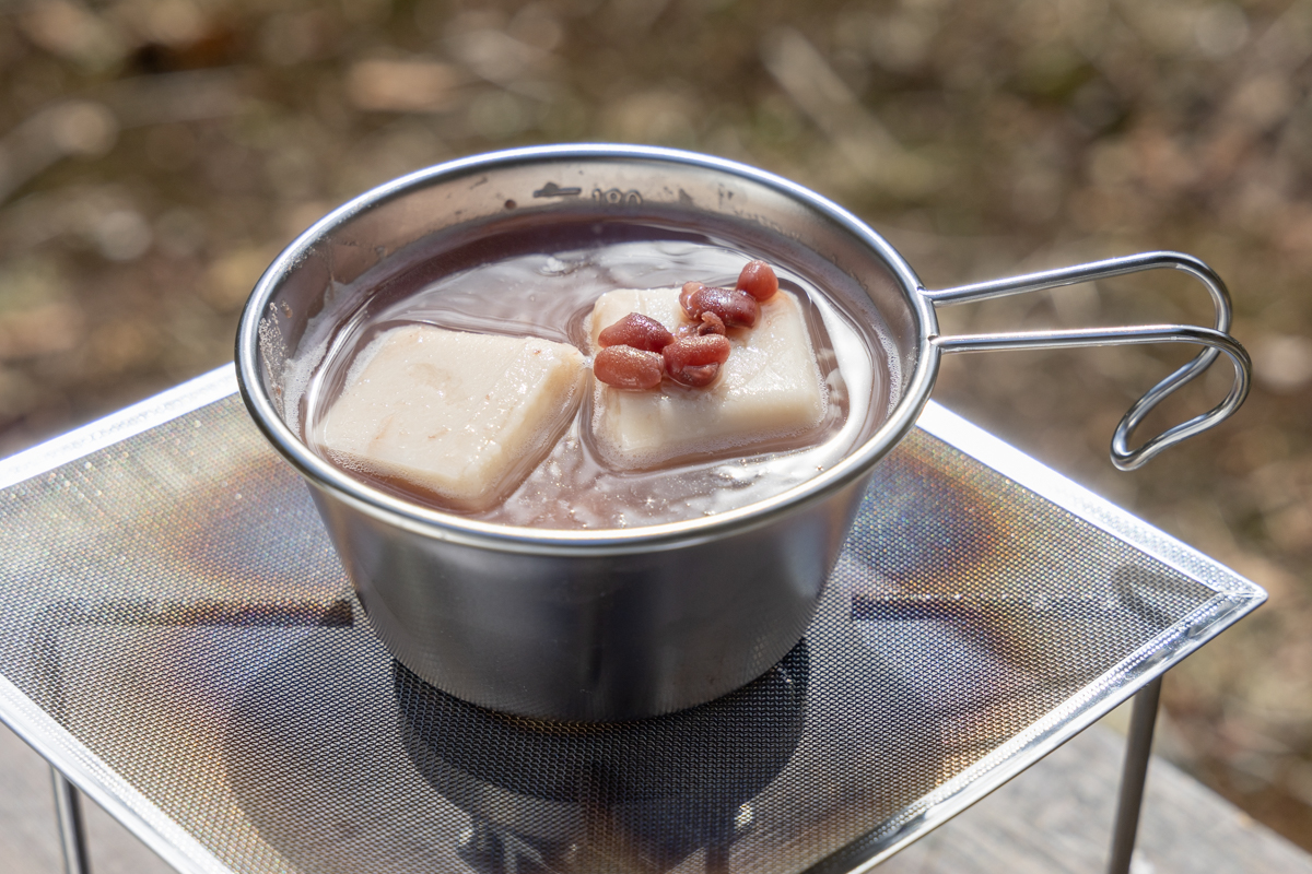 ごま豆腐を投入