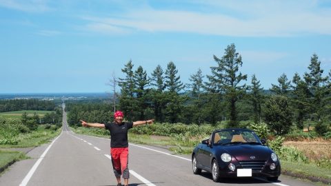 シェルパ斉藤、軽快なオープンカーで北海道ドライブ＆ハイキング！