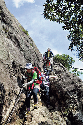 佐賀県武雄市、有田町 黒髪山