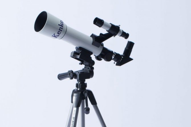 夜は星空、昼は野鳥観察、そしてスマホ撮影もしやすい！天体＆地上兼用のお得な望遠鏡セット