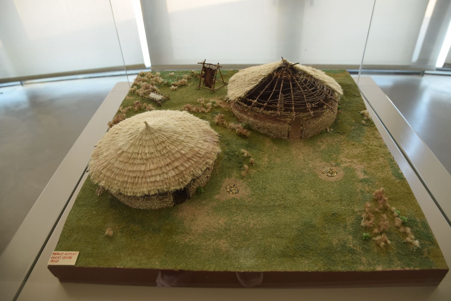 世界遺産「ギョベクリテペ遺跡」定住の家模型