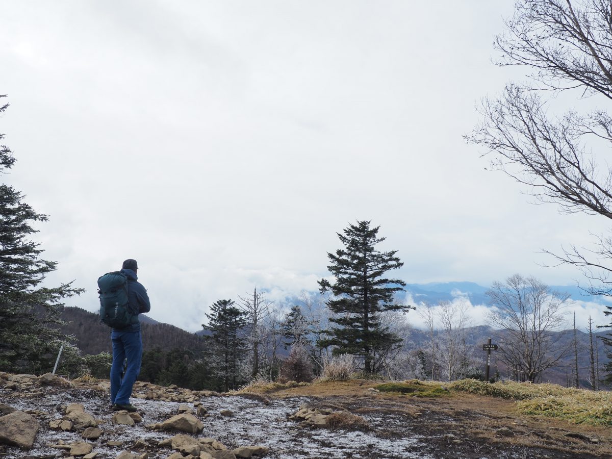 牛奥ノ雁ヶ腹摺山