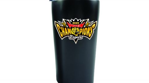 阪神タイガース38年ぶりの“アレ”をアウトドアでもう一度堪能！タンブラーやバンダナなどの記念グッズ予約販売中