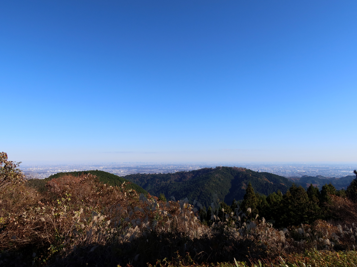 小仏城山頂上からの風景