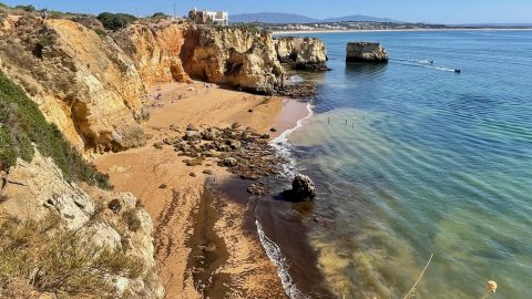 地球上で最も美しいかもしれない!? ポルトガル随一の海岸線を海からも陸からも見てきた