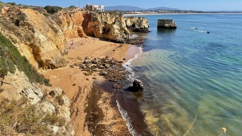 地球上で最も美しいかもしれない!? ポルトガル随一の海岸線を海からも陸からも見てきた