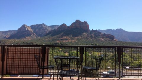 アウトドア派にイチ押し！アメリカ・セドナは町のどこからでも絶景ハイキングが楽しめる