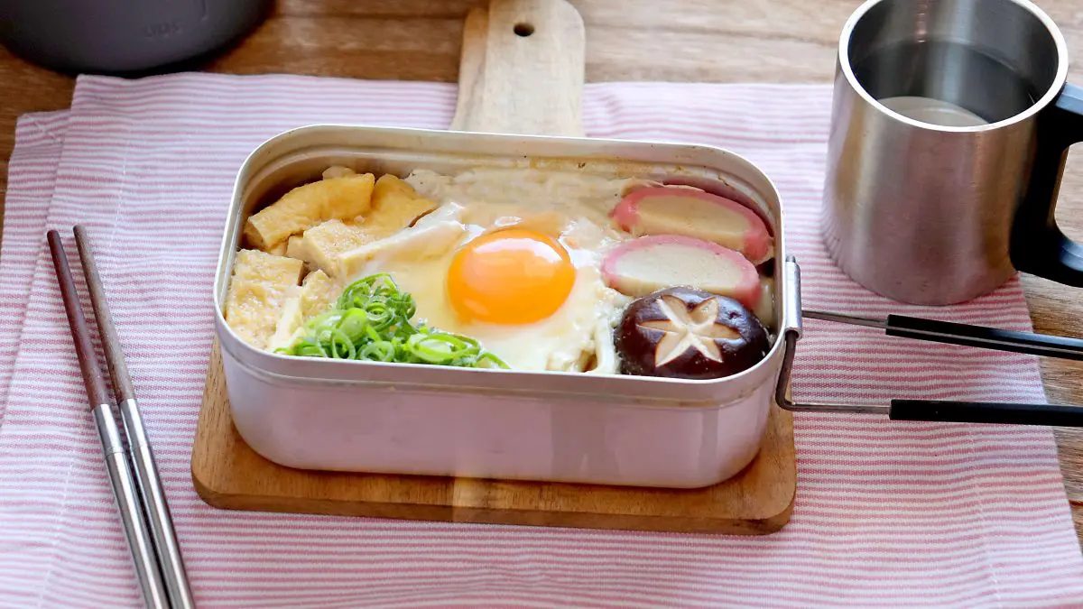 メスティンで鍋焼きうどん