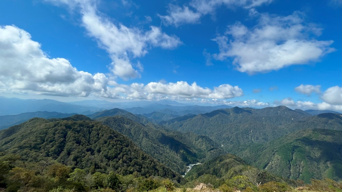 塔ノ岳山頂からの景色