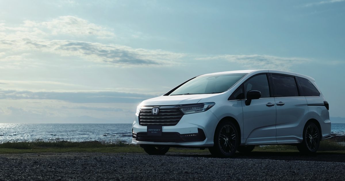 懐かしくも新しい！復活したホンダ「オデッセイ」は アウトドアも街も