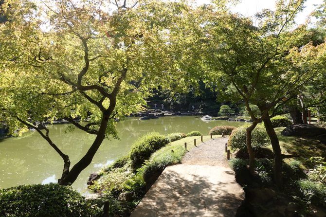 大正時代の趣を今に伝える豊島区「旧古河庭園」の幻の山と見どころ【プロハイカー斉藤正史のTOKYO山頂ガイド File.30】