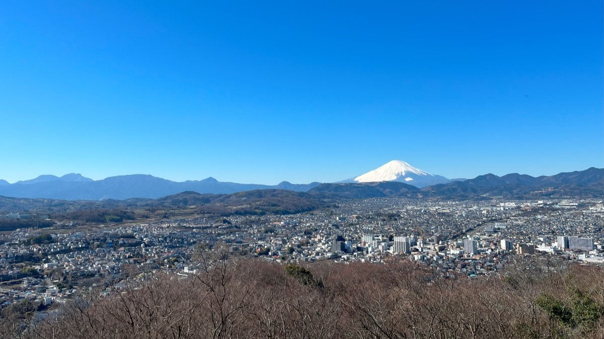 権現山の山頂景色