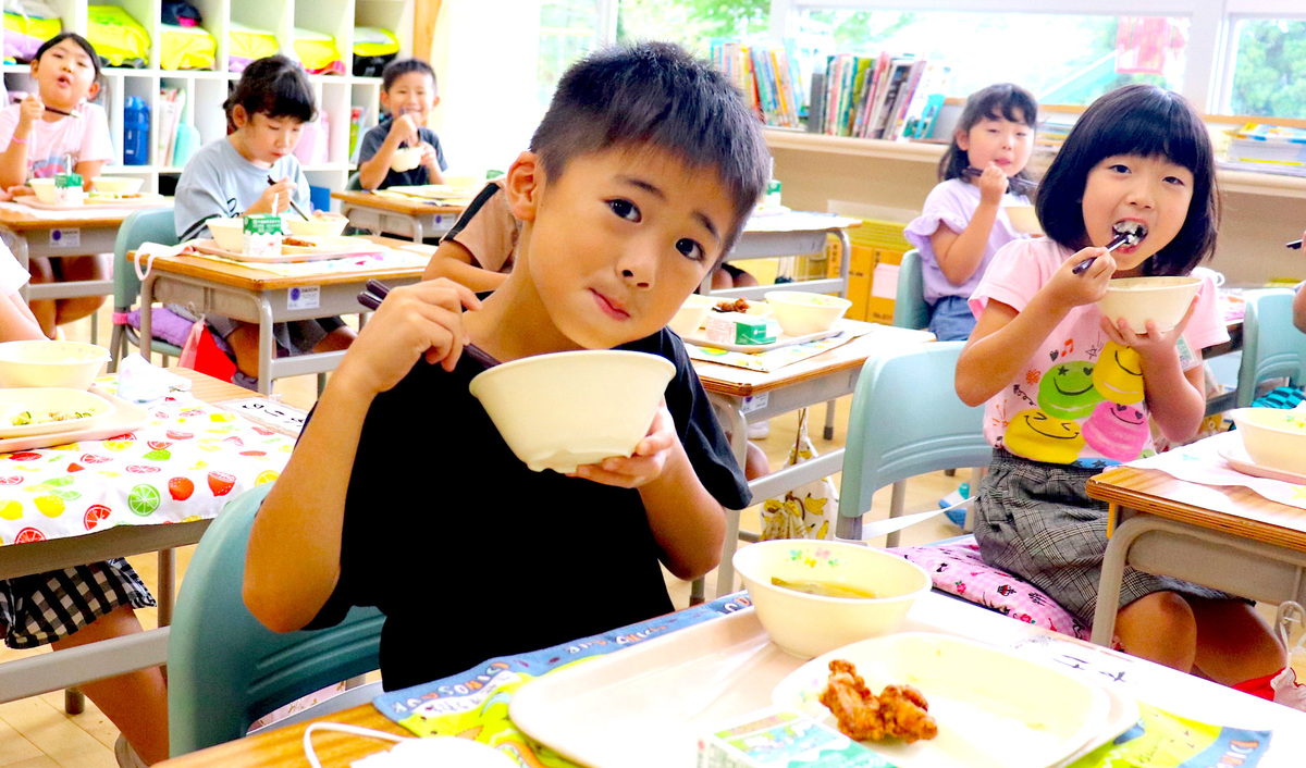 子ども達の心と体を育てるオーガニック給食の最前線を知る、ドキュメンタリー映画『夢みる給食』