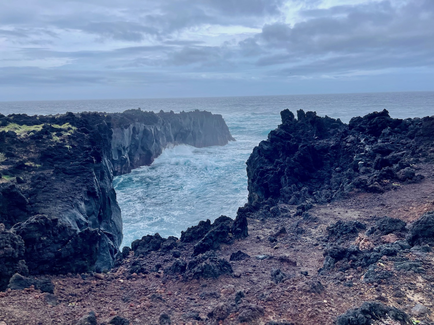 フェラリア温泉の近くの海岸