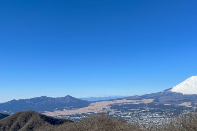 富士山のお隣、愛鷹山登山のすすめ！絶景を最高峰「越前岳」で満喫しよう