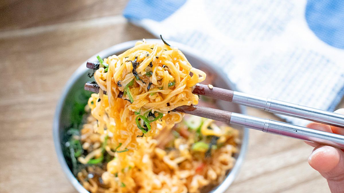 油そば風チキンラーメン