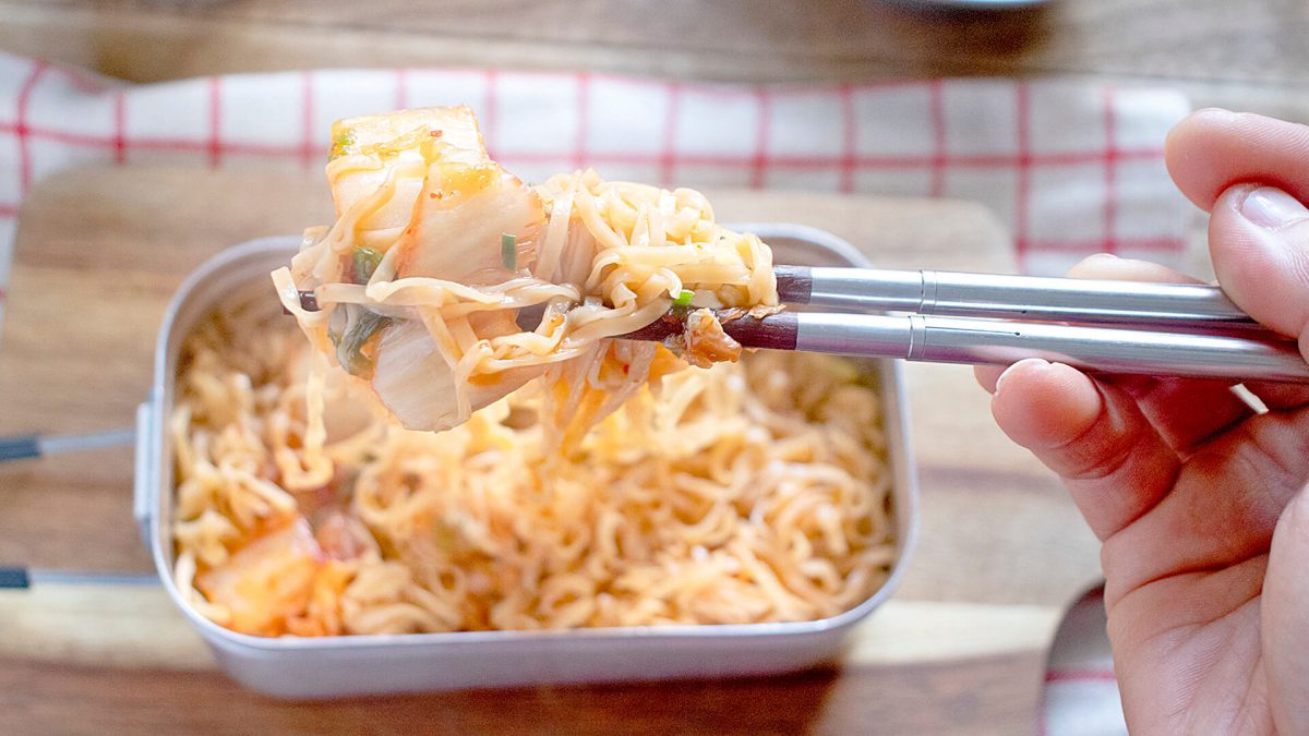 キムチのチキンラーメン