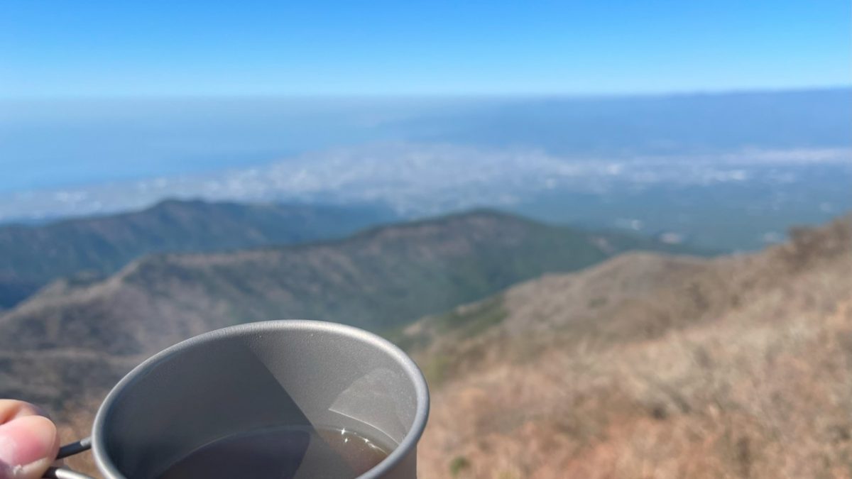 富士山のお隣、愛鷹山登山のすすめ！絶景を最高峰「越前岳」で満喫しよう