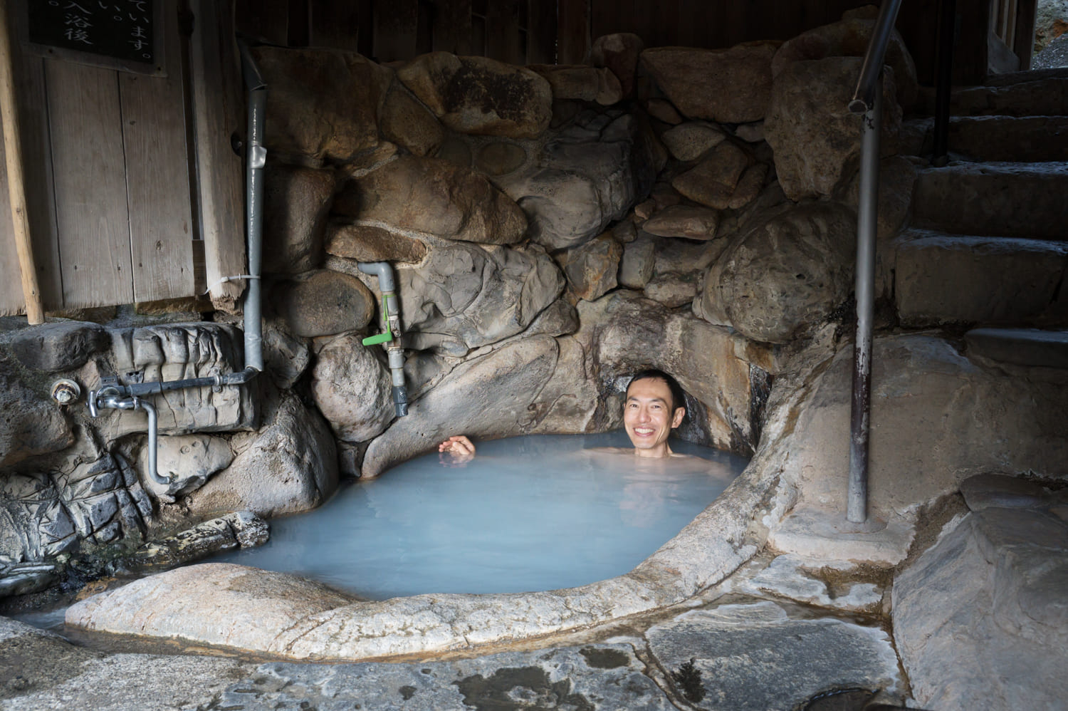 熊野　湯の峰温泉　つぼ湯
