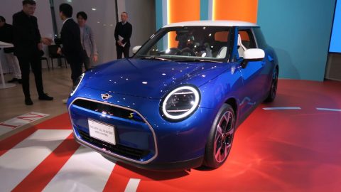 小型車に革命をもたらした名車「ミニ」の2024年最新型・クーパーが登場！BMW版「MINI」の魅力とは？