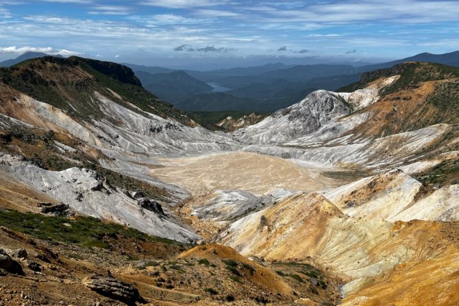 福島県「安達太良山」の絶景を見てほしい！初心者でも登りやすい登山のポイントを解説
