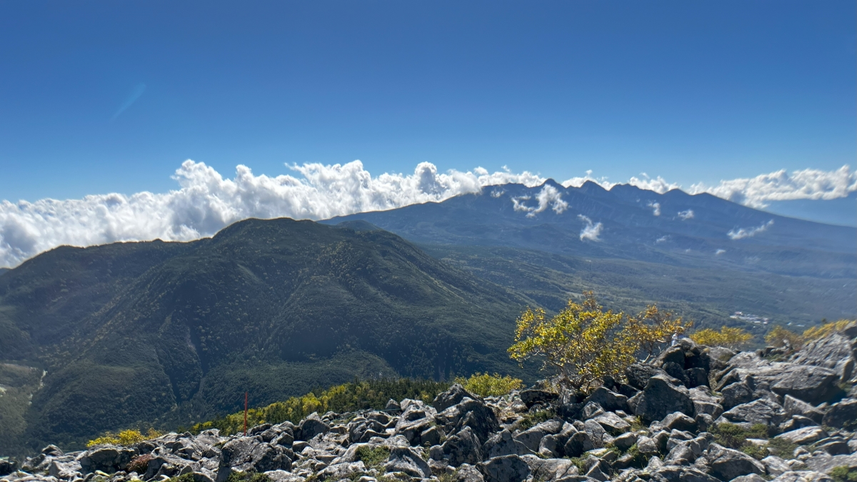 蓼科山の山頂