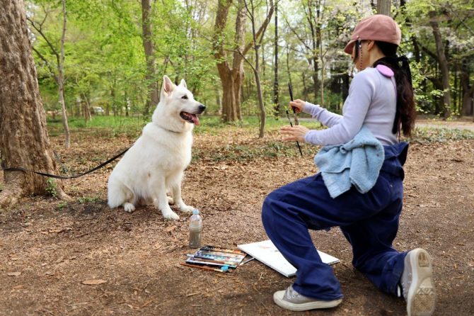 愛犬とのキャンプ時間で水彩スケッチに挑戦！【災害救助犬コアと家族の日記 Vol.15】