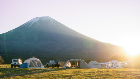 シリーズ初の首都圏版！『ほんとうに気持ちいいキャンプ場100関東版　2024/2025』が大好評発売中