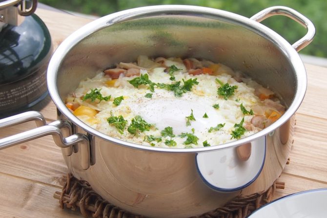 キャンプご飯の手抜きでもおいしいレシピ！おすすめのレシピを7つ紹介！