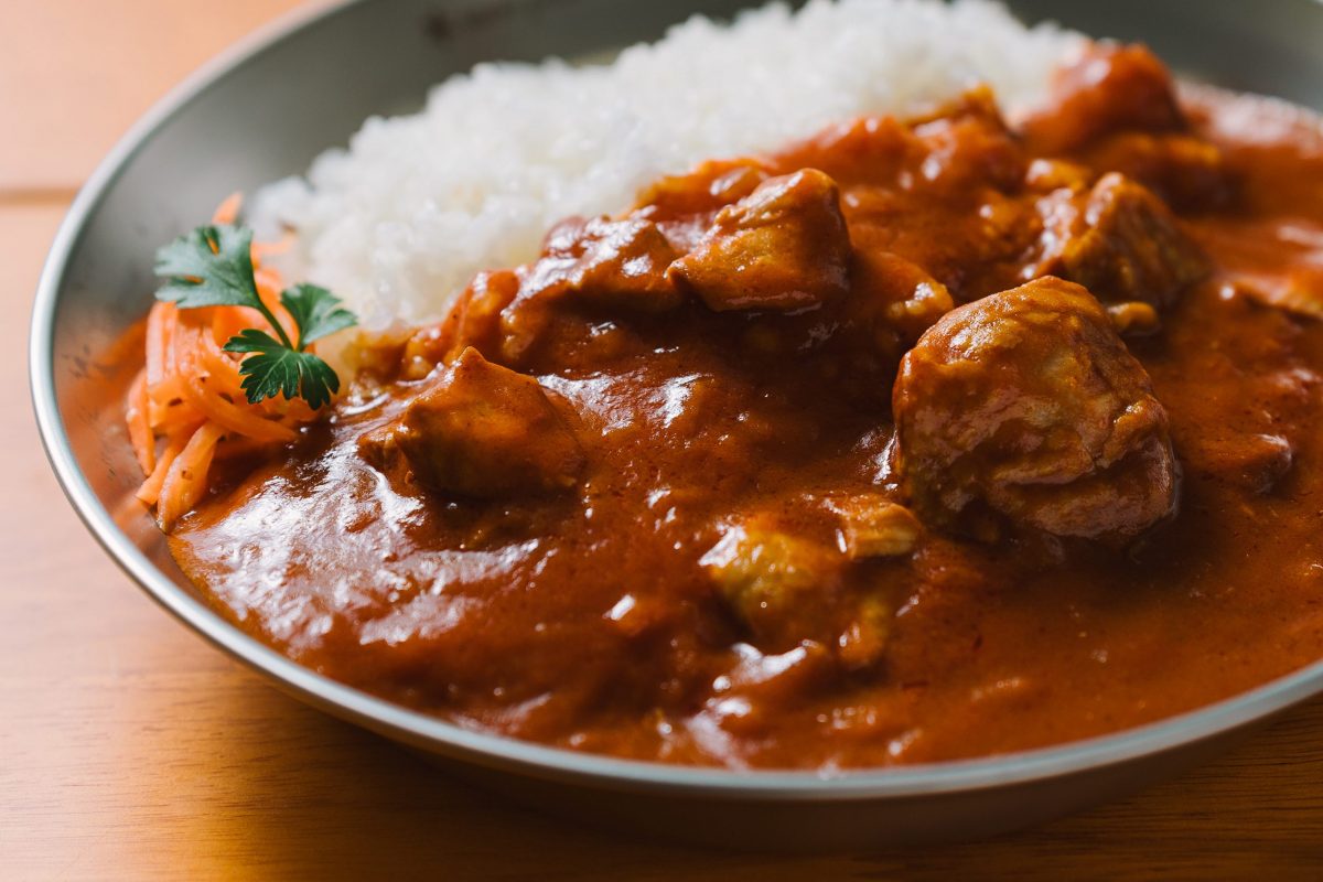 ピザやベーコンほかアウトドアで食べたいものばかり！スノーピーク「キャンパーの食卓」の中身