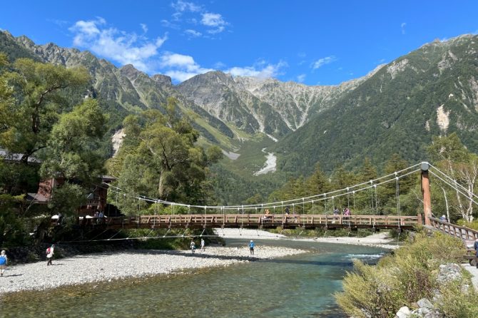 絶景の宝庫「上高地」へハイキングに行こう！河童橋から眺める北アルプスは息を呑む絶景