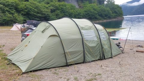 風に強いテントの特徴は？おすすめの形状から風対策まで解説