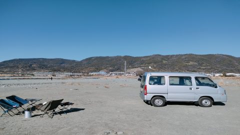 軽バンはアウトドアにおすすめ？車中泊も可能な軽バンのポイントを解説！
