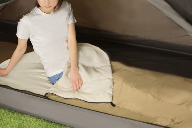 真夏のテント泊には夏用の寝袋が欲しい！VASTLANDの「夏用封筒型シュラフ」はいかが？