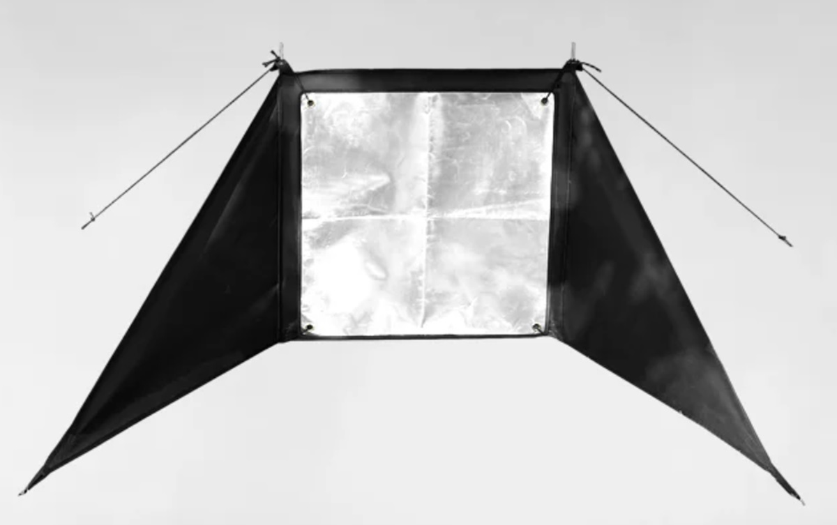 ZEN Camps（ゼンキャンプ）／火護り（焚き火用 陣幕）　