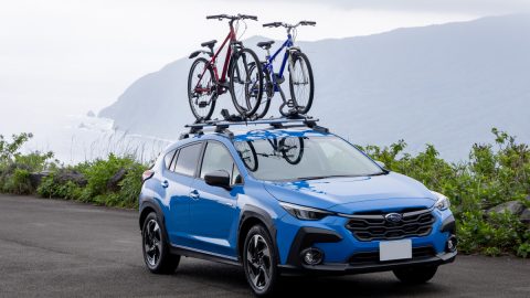 太平洋に浮かぶ楽園＝八丈島をスバルのSUV「クロストレック」「アウトバック」で走ってきた