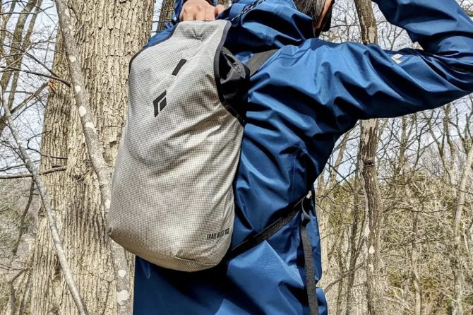 アタックザックのおすすめ8選！本格的な登山を見据えた選び方も解説