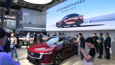スマホ店にEV、トラックもHV、駐車場はQR決済…。北京のクルマ10大ニュース