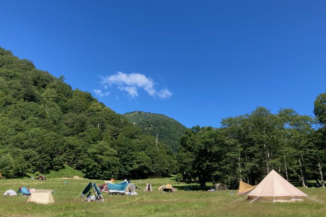 初心者必見！テントを張るためのポイントから注意点、実際の張り方までまるっと紹介