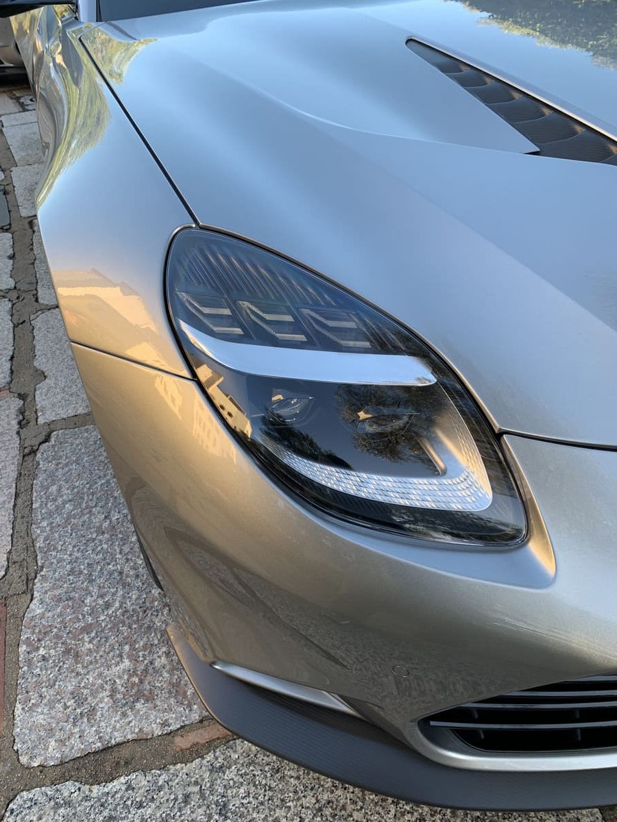 Aston Martin Vanquish