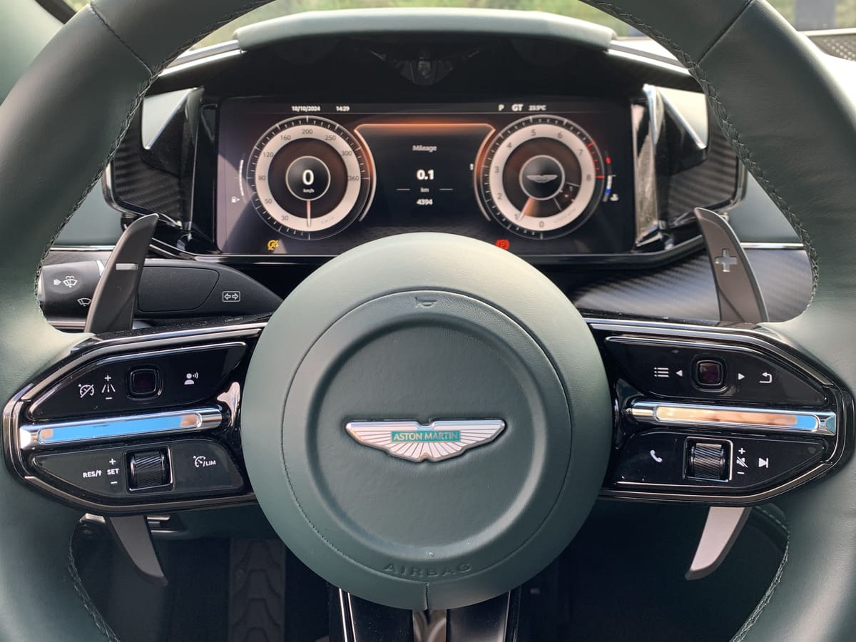 Aston Martin Vanquish