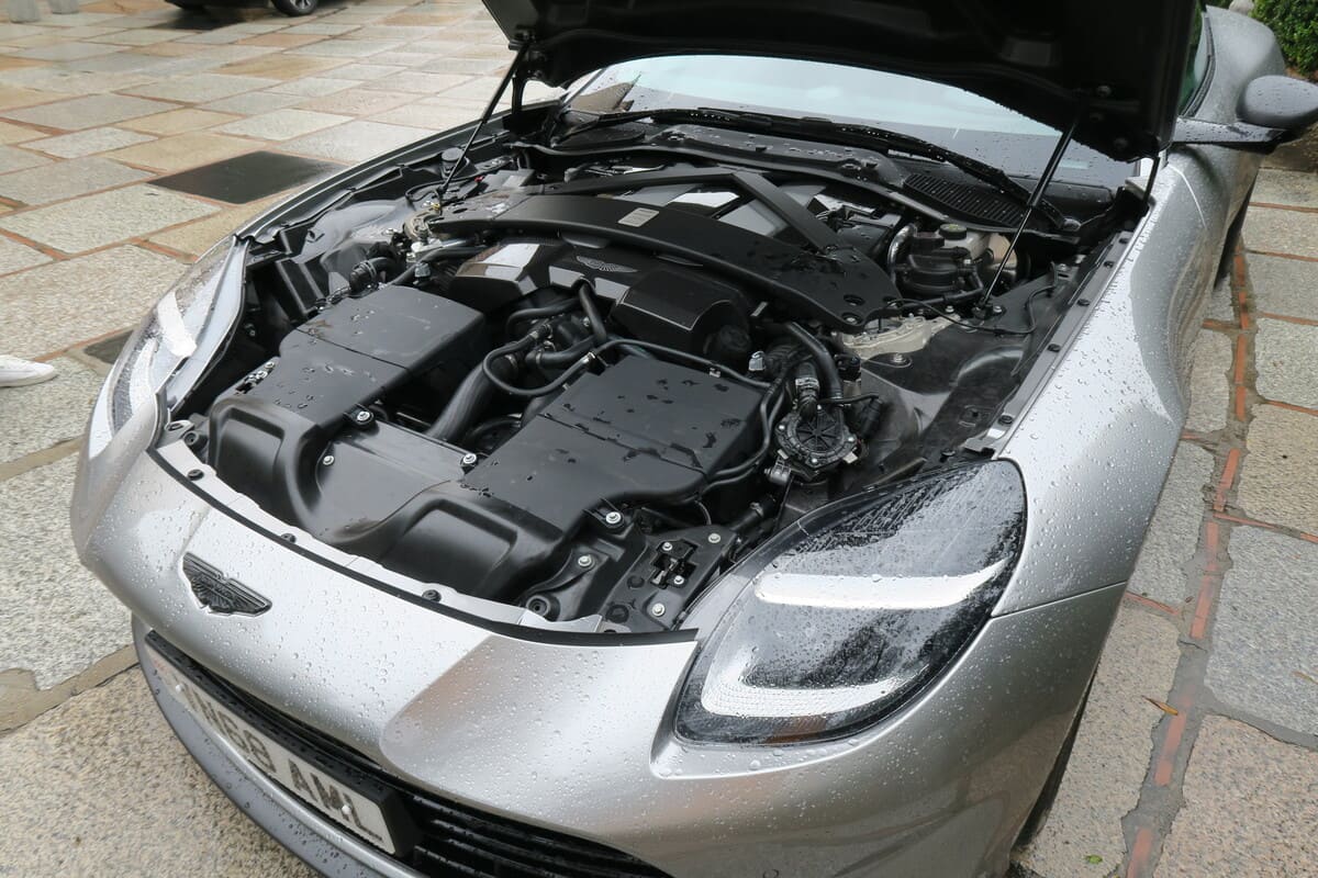 Aston Martin Vanquish