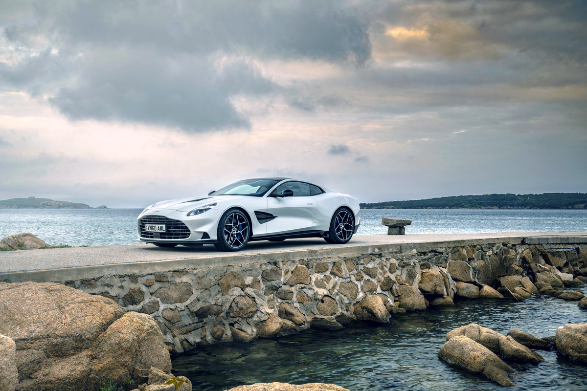 Aston Martin Vanquish