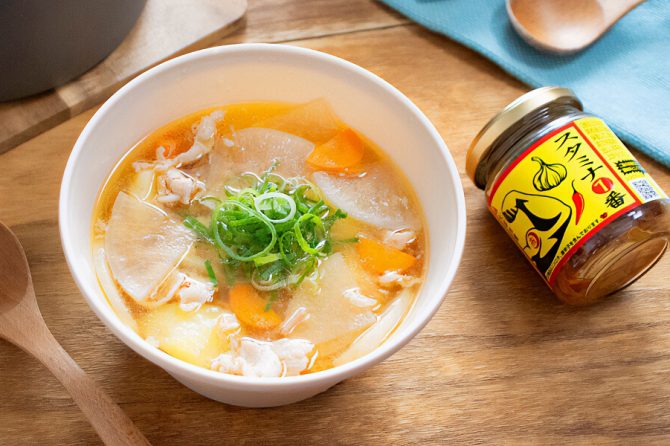 「スタミナ1番」で作るスタミナ豚汁