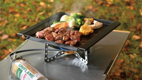 ふるさと納税でキャンプ用品が手に入る！バーナー、焚き火台、クッキングのジャンル別人気返礼品を紹介
