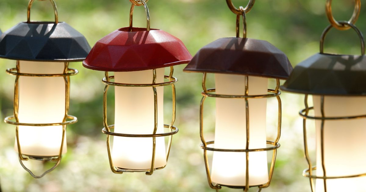 ヌメ革製のおしゃれなキノコ型ランタンシェードはいかが？ | ランタン