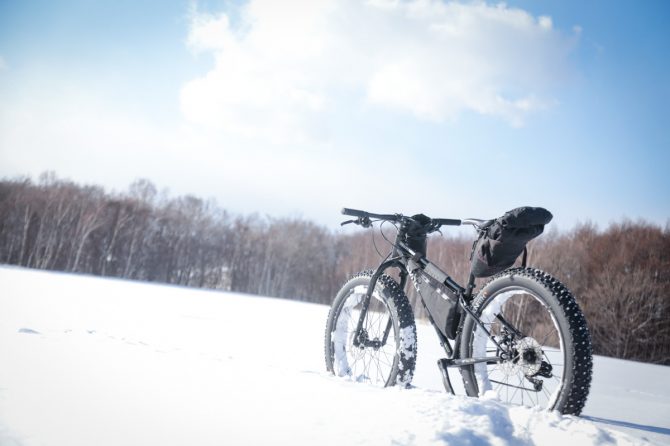 雪上のファットバイク