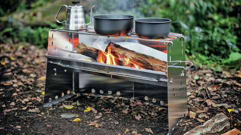 焚き火グリルおすすめ14選！キャンプで焚き火料理を楽しむ相棒ギアを探そう