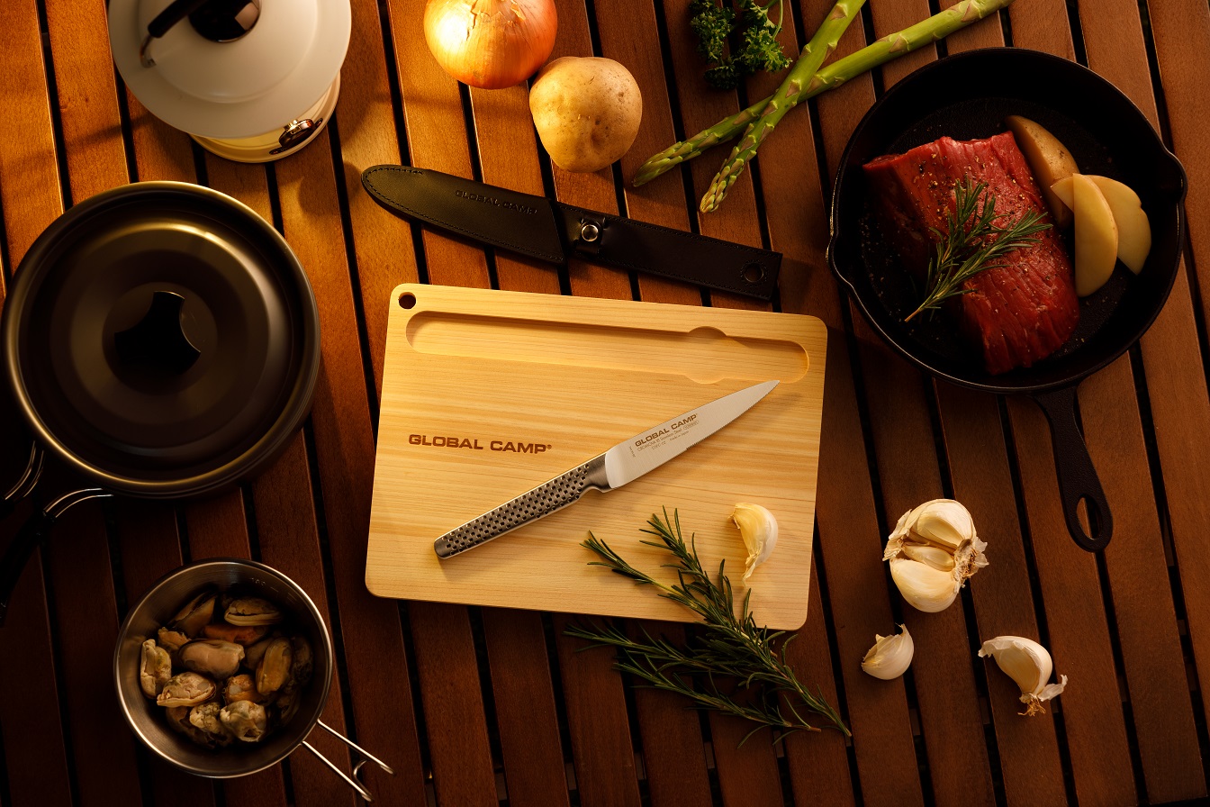 ナイフとカッティングボードをおしゃれに持ち歩ける！GLOBAL CAMP×犬印